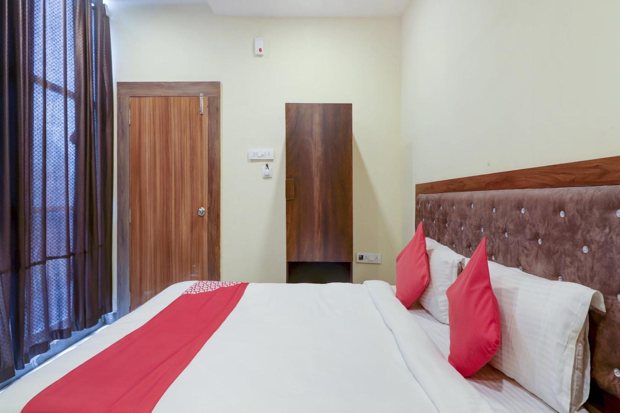 Hotel O Rsquare Elite Sururnagar Εξωτερικό φωτογραφία