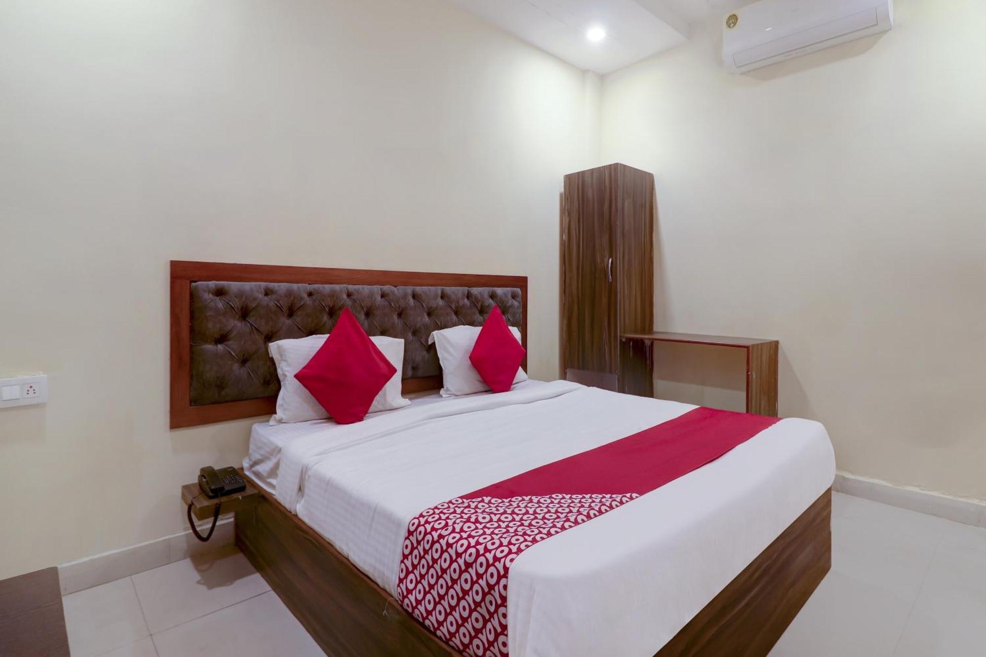 Hotel O Rsquare Elite Sururnagar Εξωτερικό φωτογραφία
